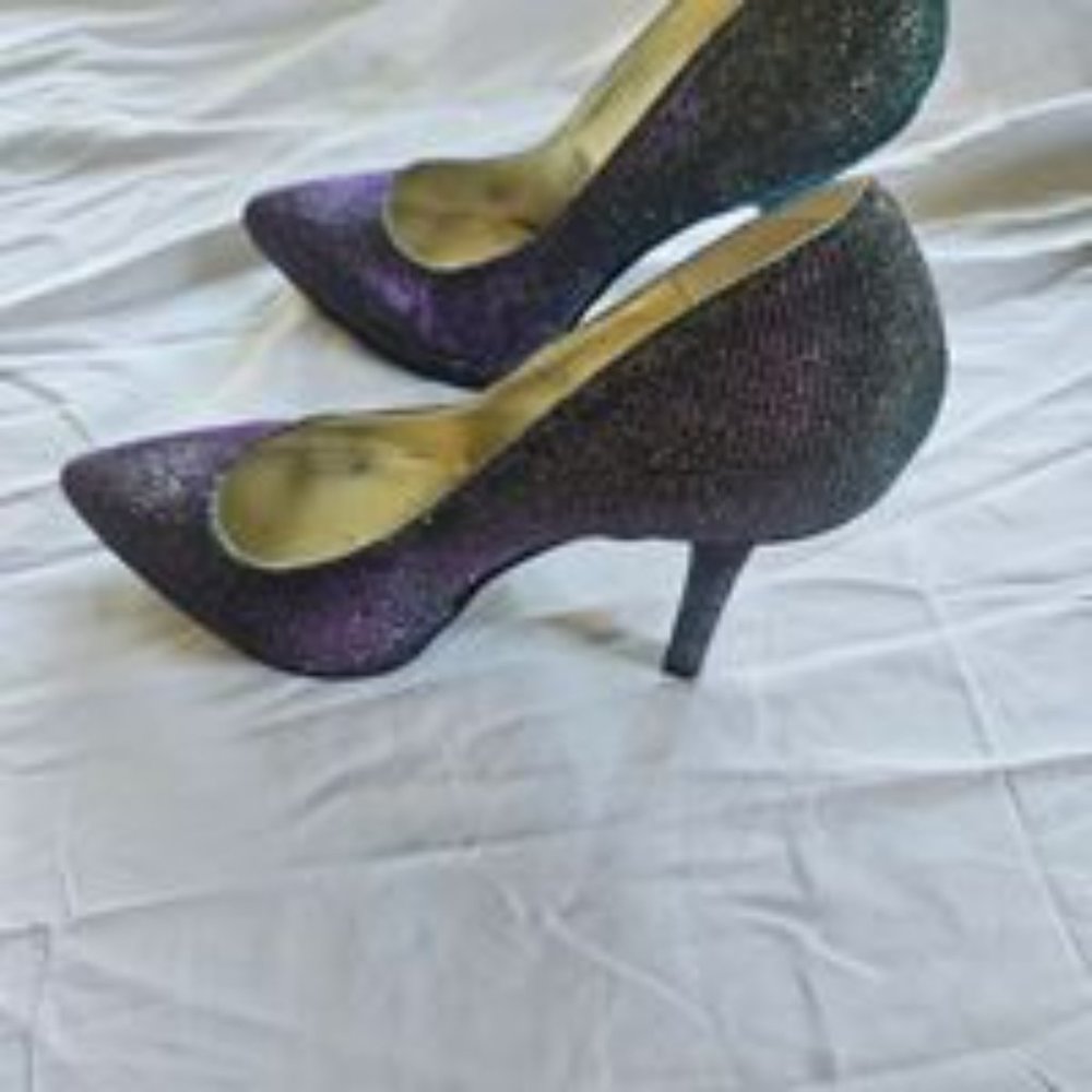 Nine West Prom or Evening Shoes - Picture 2 of 6